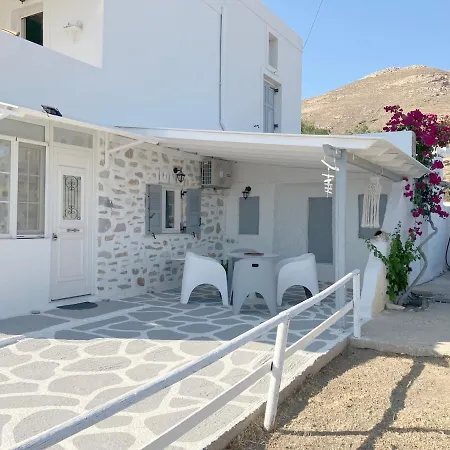 Zephir Vue Detente Et Bons Moments A Syros *